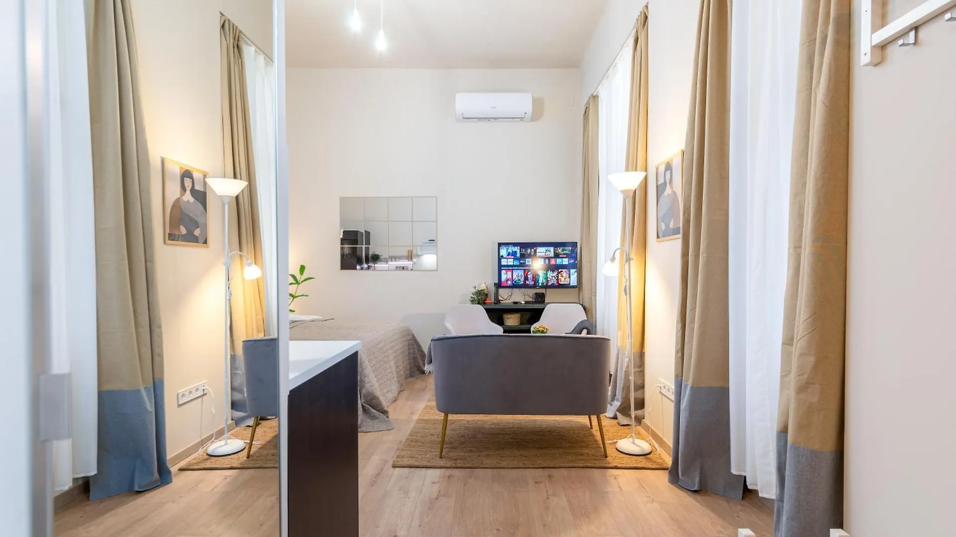 Charming Downtown Apartment Budapest 0*,
