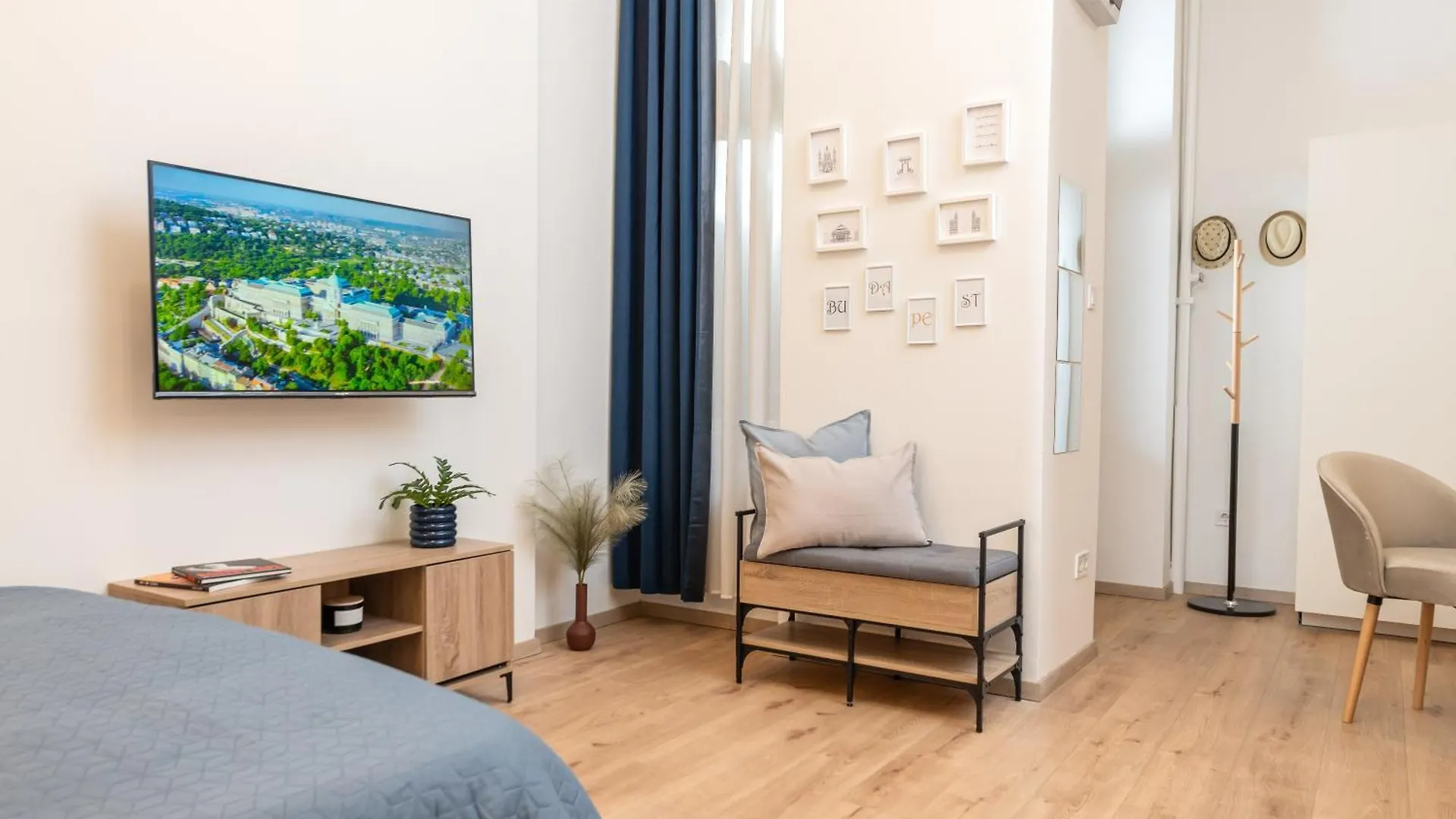 Charming Downtown Apartment Budapest 0*,